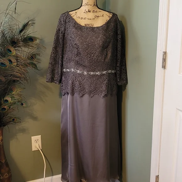 Jade Couture K168067 Formal, Mother of The Bride, Prom Dress - Picture 15 of 15